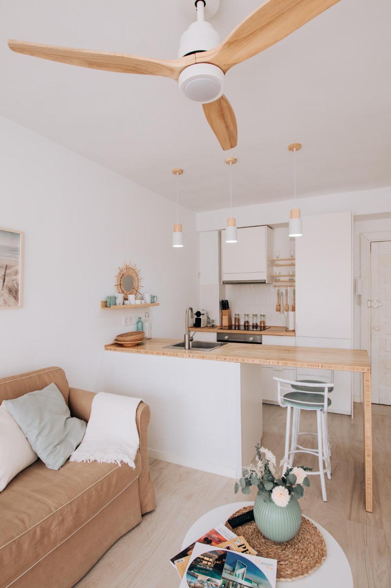 Apartamento A ESTRENAR: Piso de Diseño al lado del mar, Marbella Exterior foto